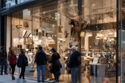 公牛灯具店如何精准获客？这5招让你业绩翻倍！